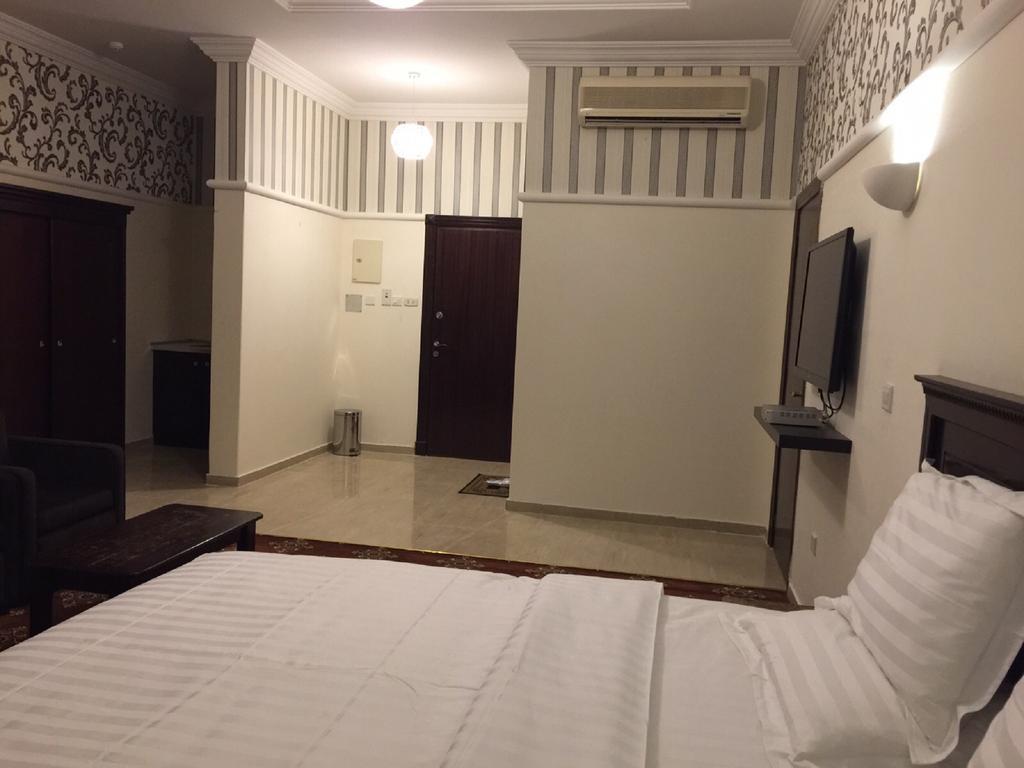 Al Denny Aparthotel Τζέντα Δωμάτιο φωτογραφία